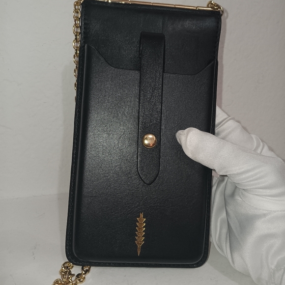 Thacker Black Nora Phone Crossbody Purse Gold Chain - Picture 4 of 12